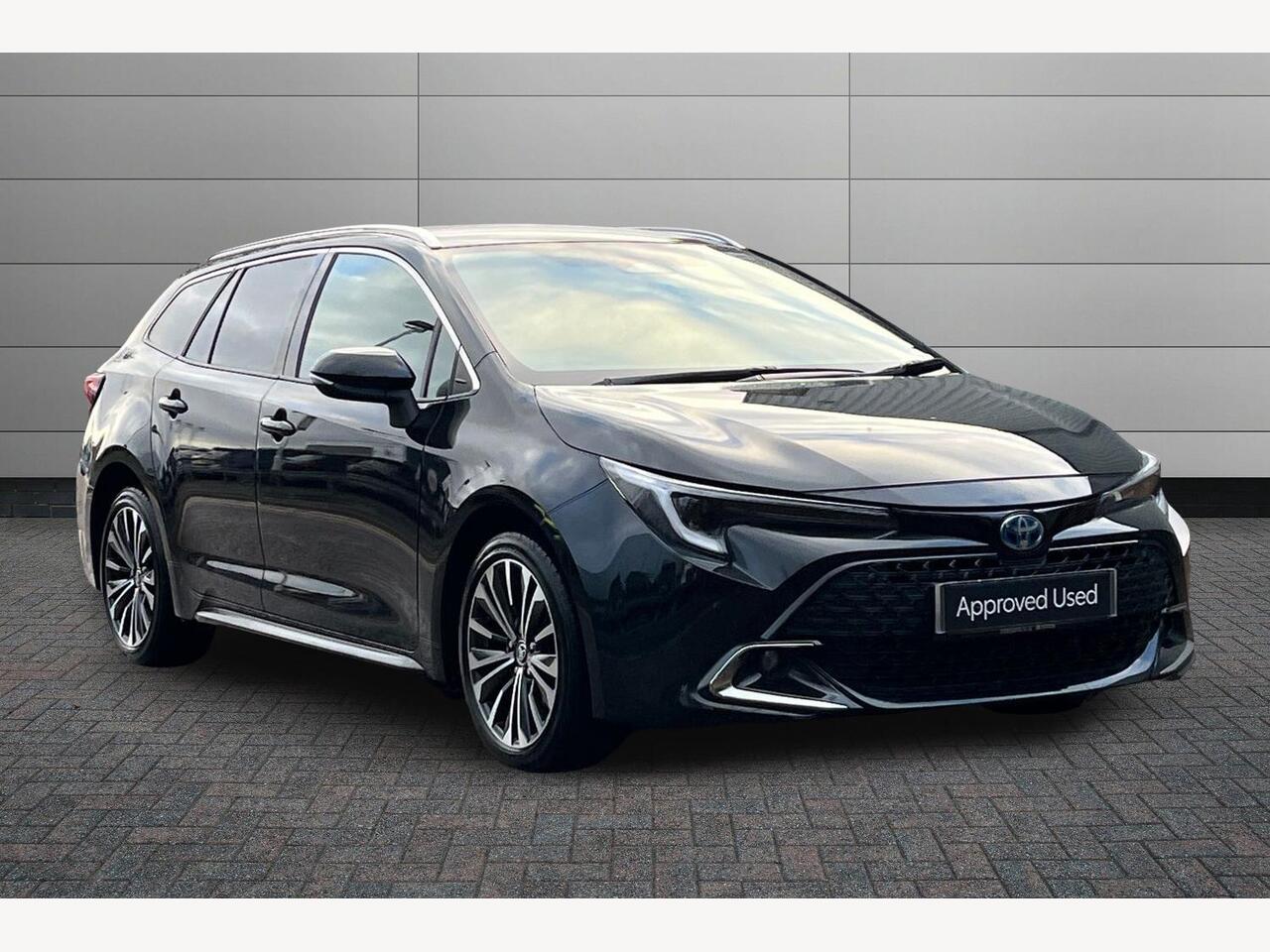 Main listing image - Toyota Corolla Touring Sport