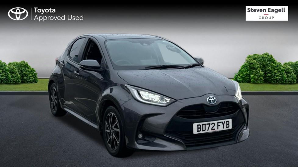 Main listing image - Toyota Yaris