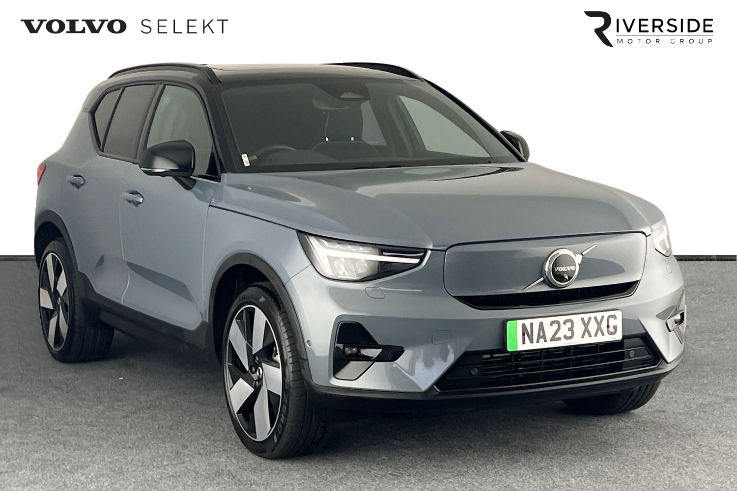 Main listing image - Volvo XC40 Recharge