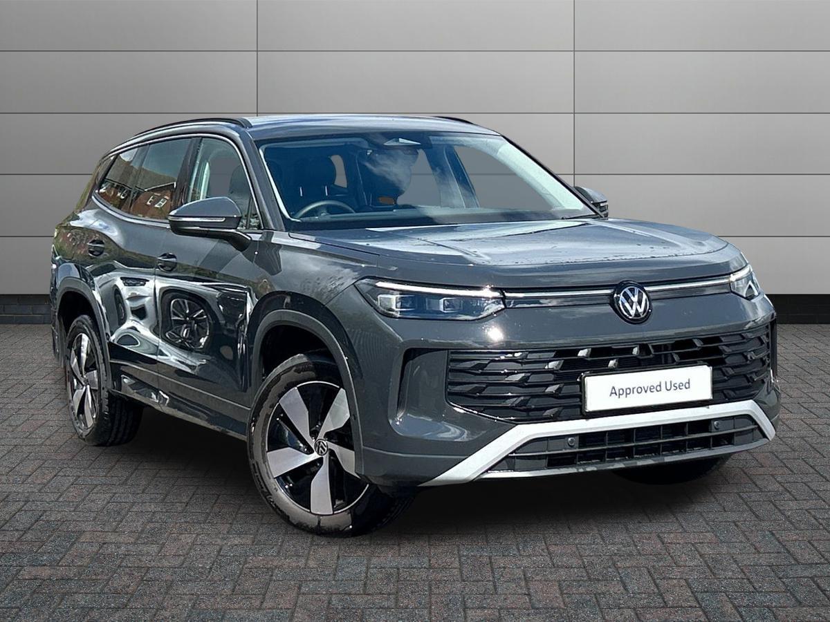 Main listing image - Volkswagen Tayron