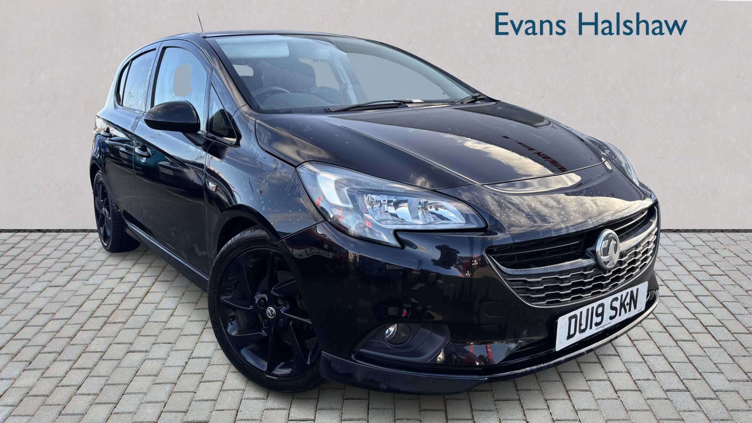 Main listing image - Vauxhall Corsa