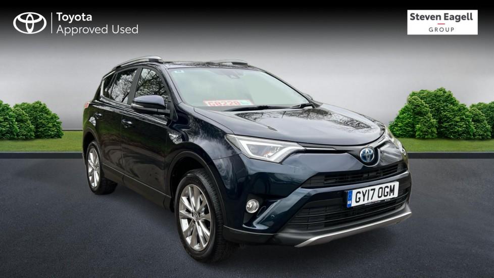 Main listing image - Toyota RAV4