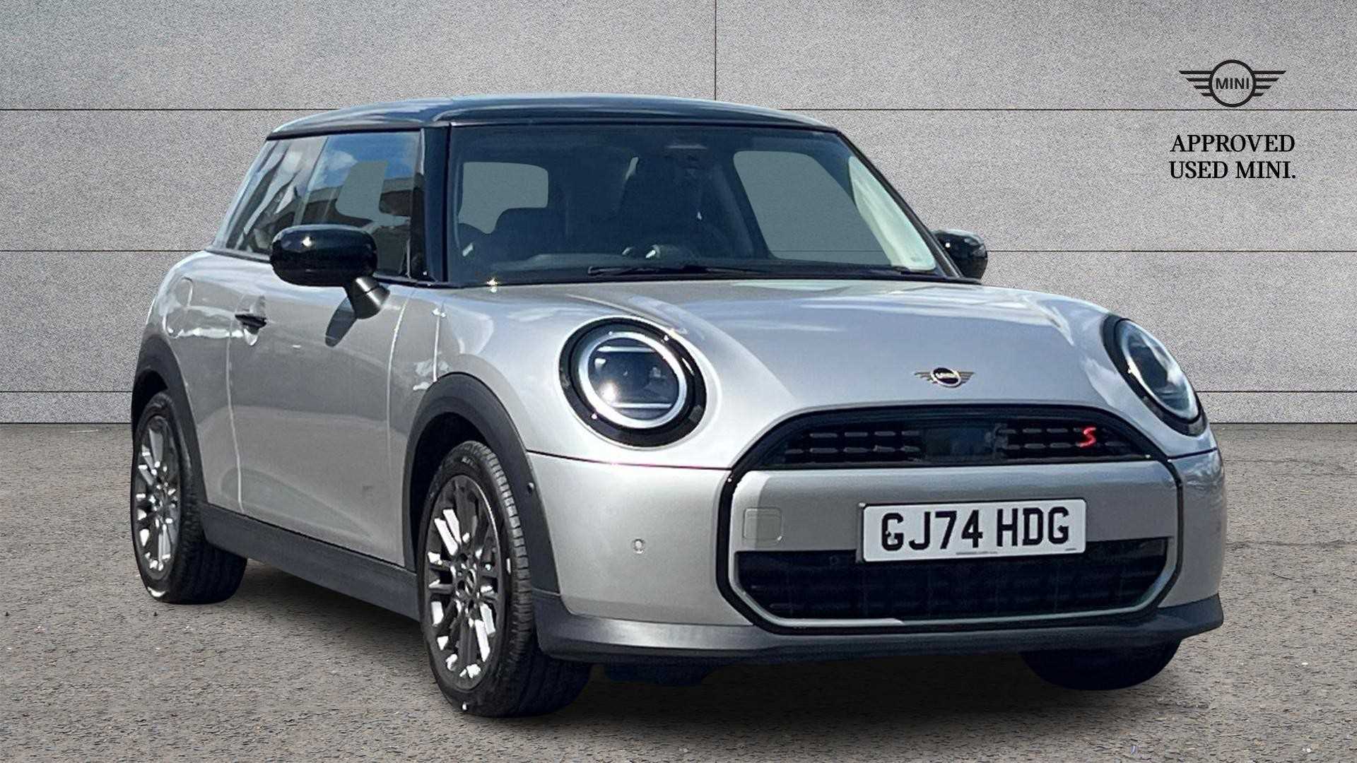 Main listing image - MINI Hatchback