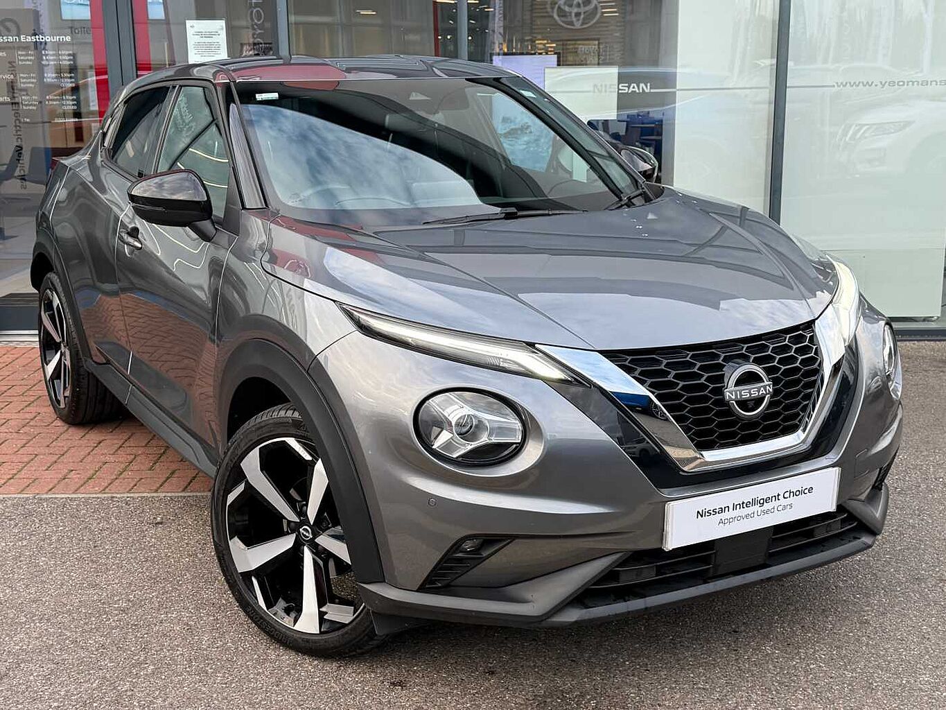 Main listing image - Nissan Juke