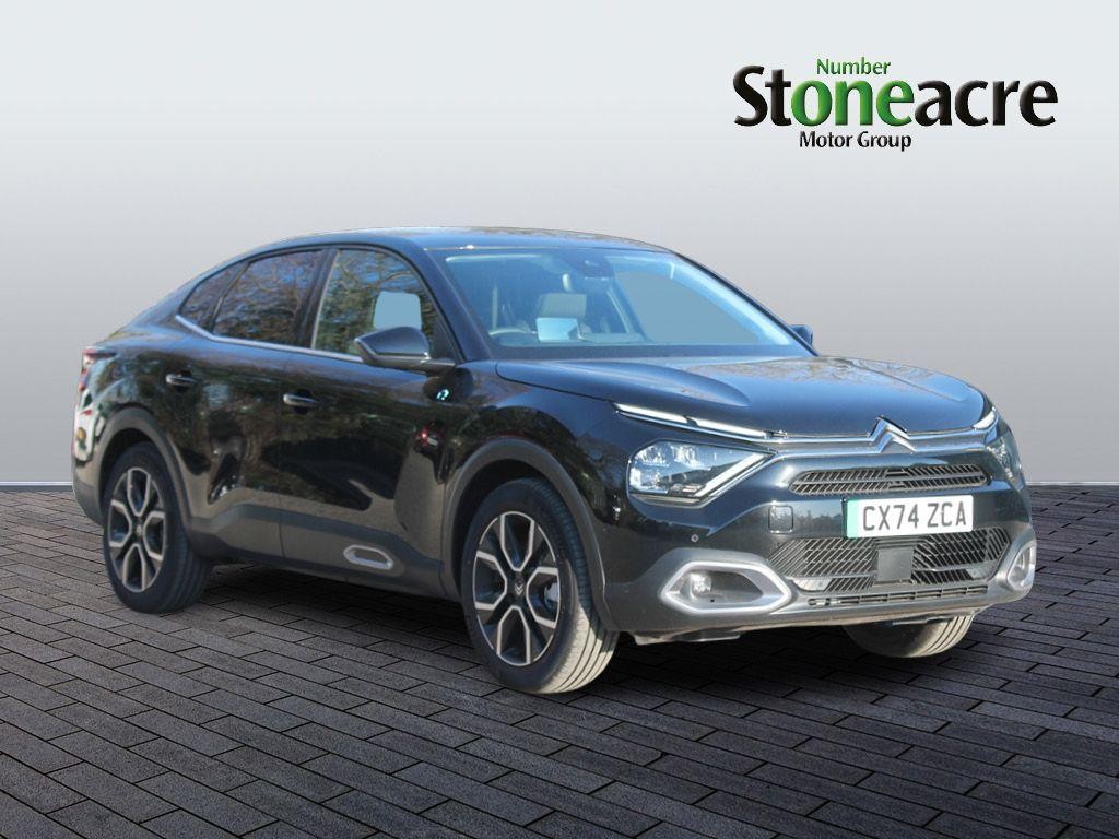 Main listing image - Citroen C4 X