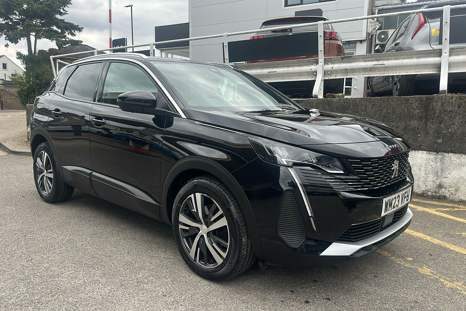Main listing image - Peugeot 3008