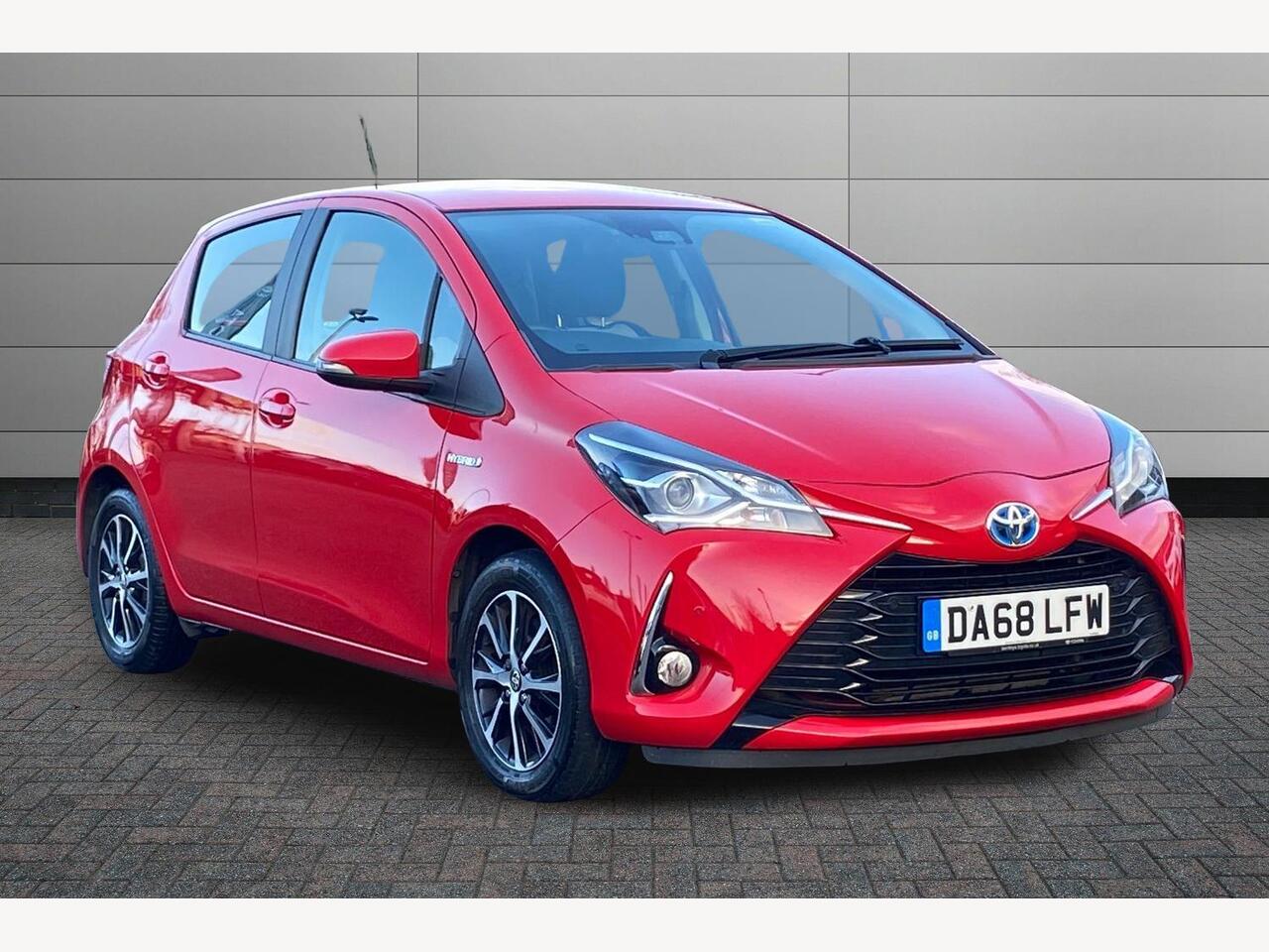 Main listing image - Toyota Yaris