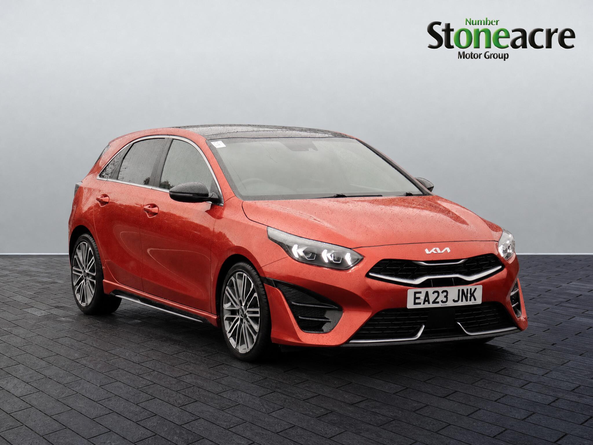 Main listing image - Kia Ceed