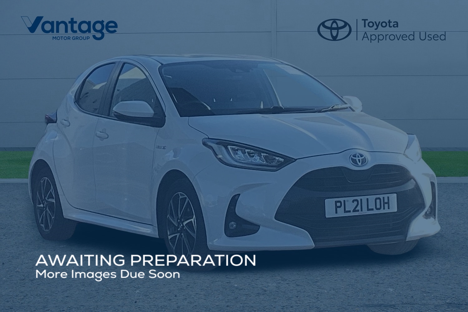 Main listing image - Toyota Yaris