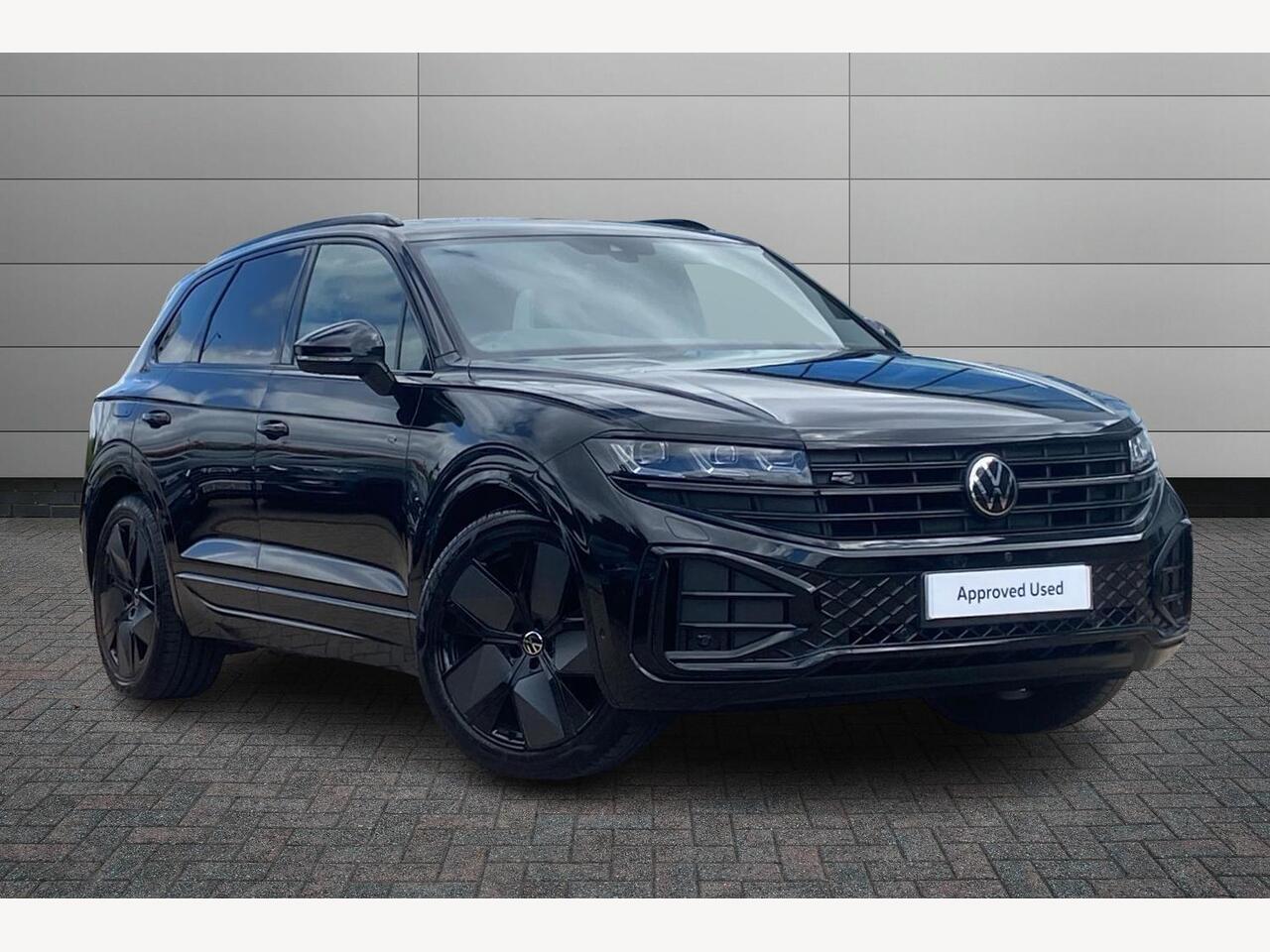 Main listing image - Volkswagen Touareg