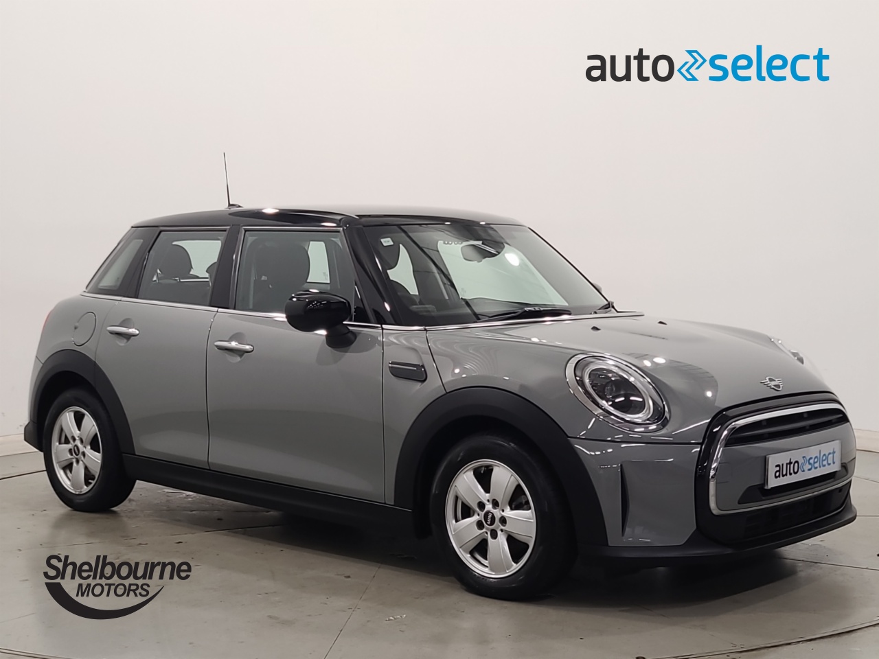 Main listing image - MINI Hatchback 5dr