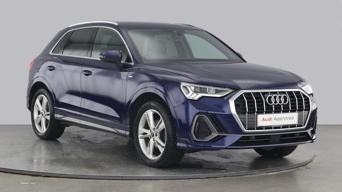 Main listing image - Audi Q3