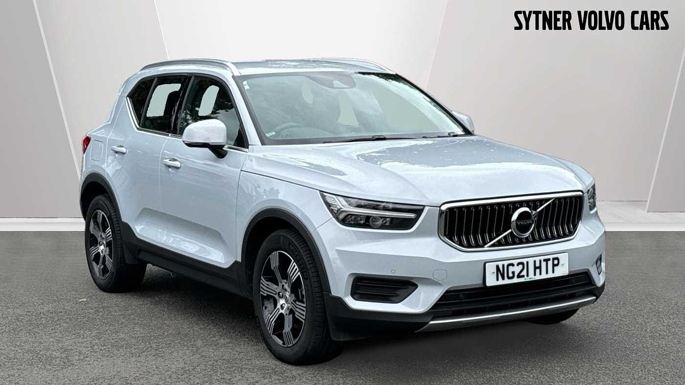 Main listing image - Volvo XC40