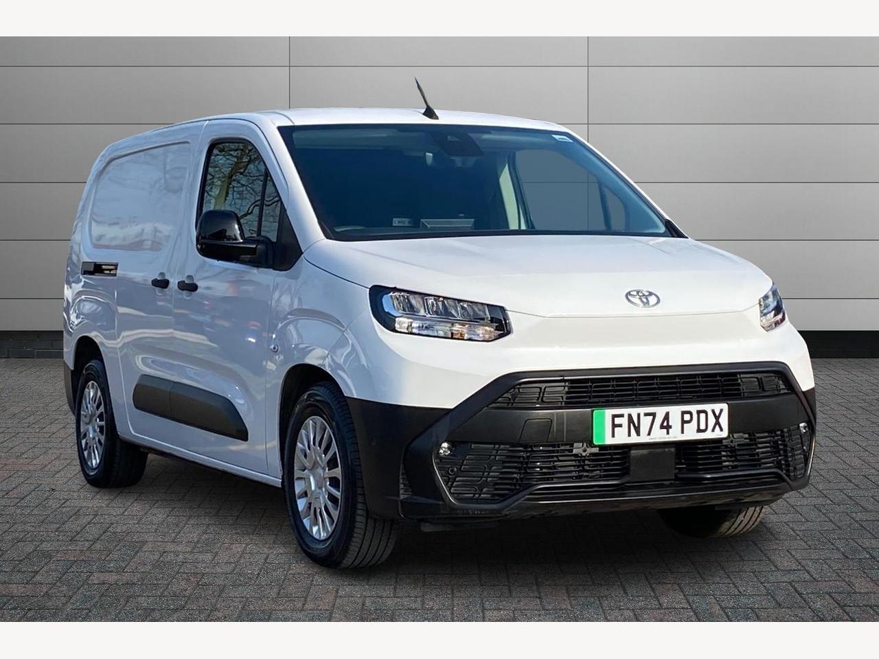 Main listing image - Toyota Proace City