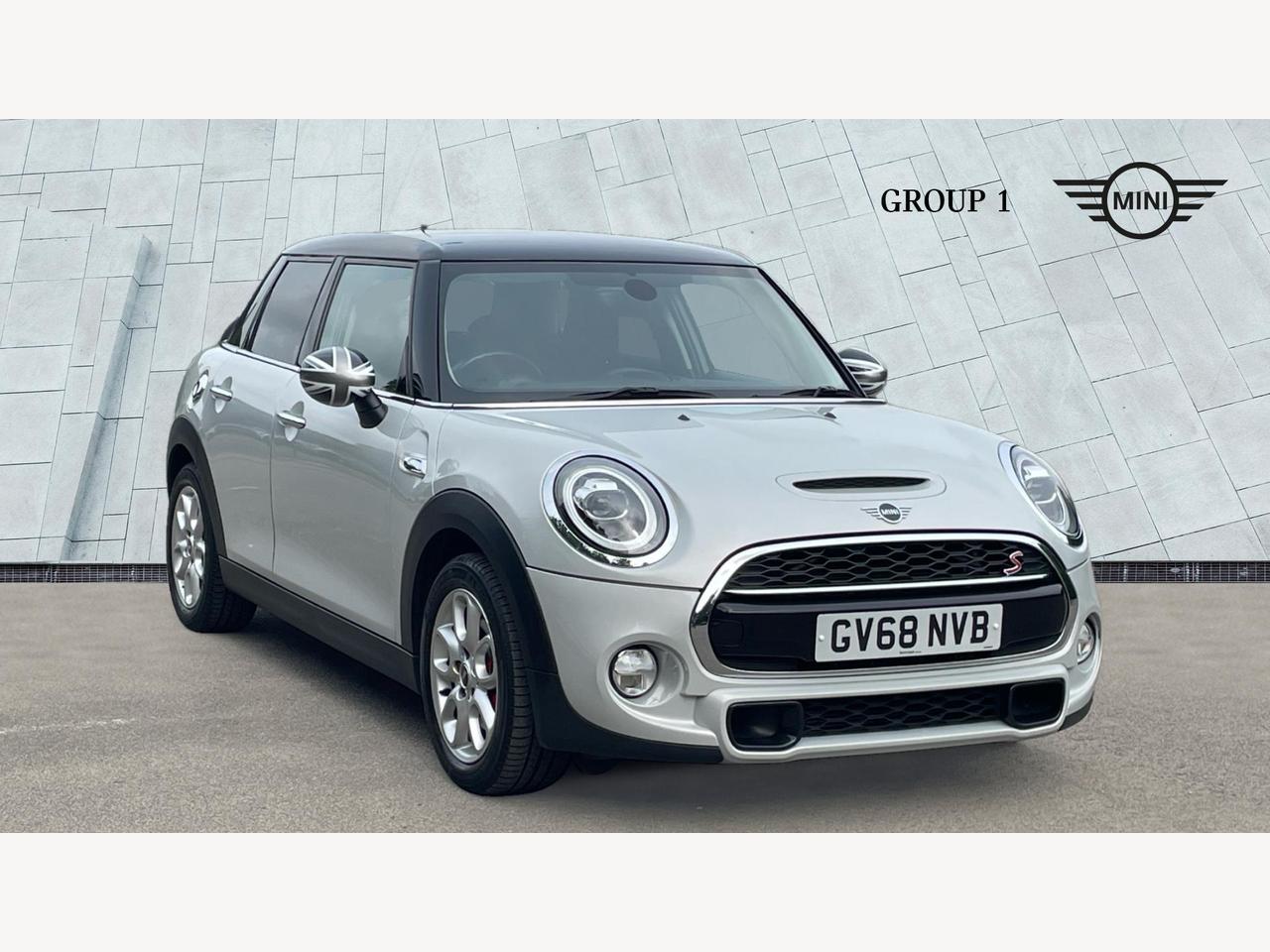 Main listing image - MINI Hatchback 5dr