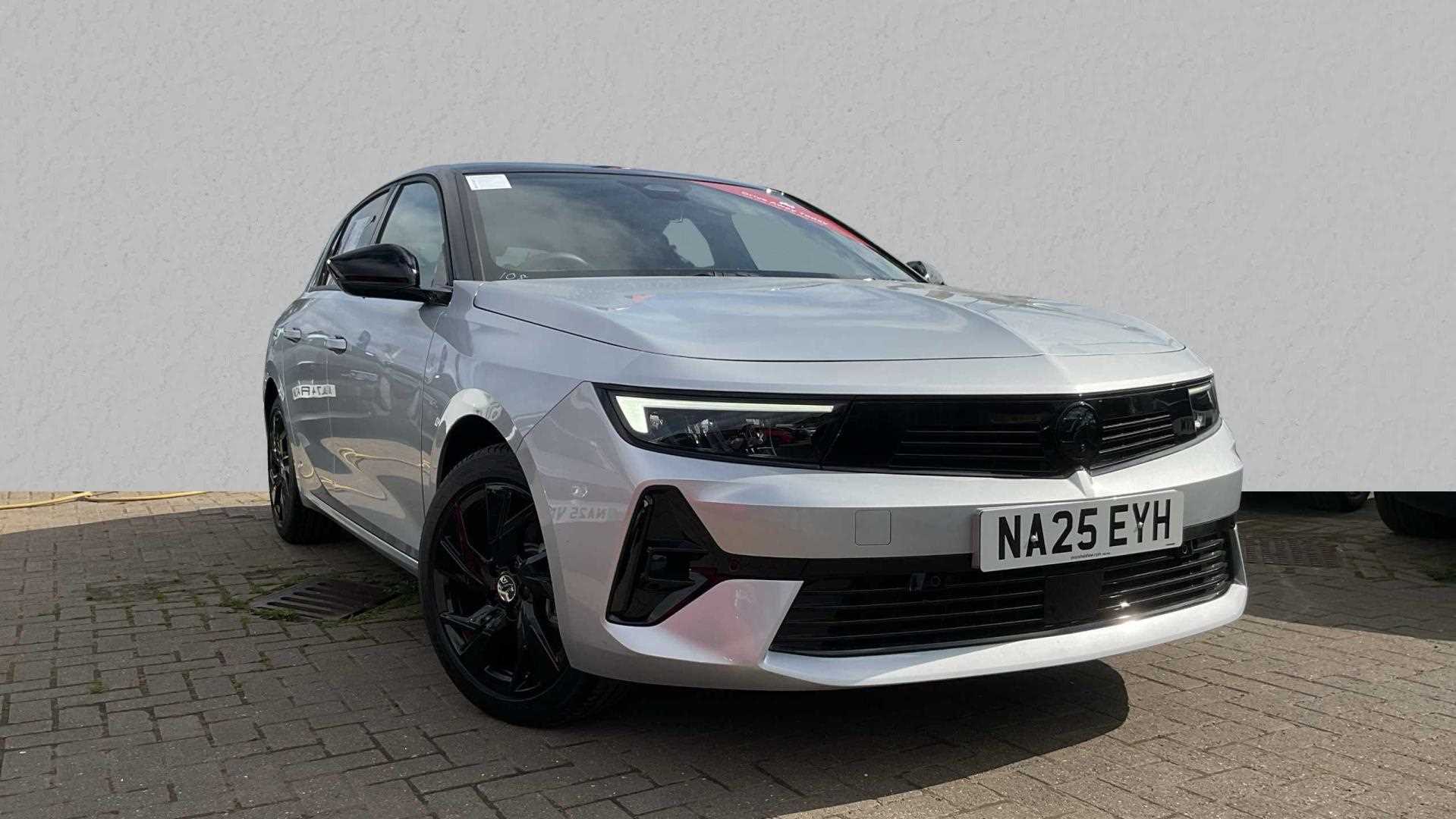 Main listing image - Vauxhall Astra