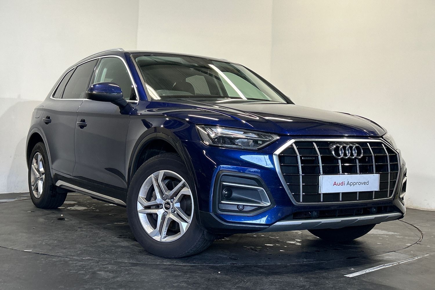 Main listing image - Audi Q5