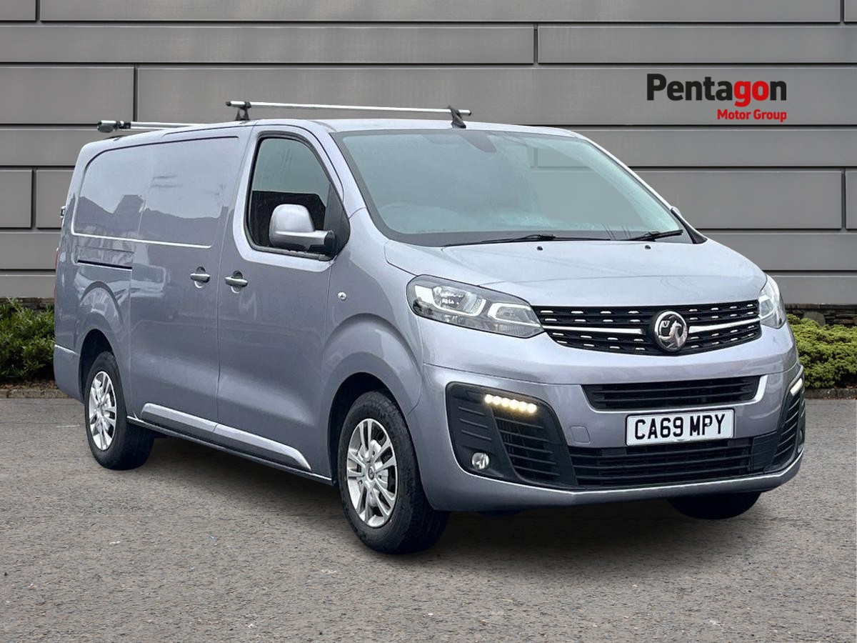 Main listing image - Vauxhall Vivaro