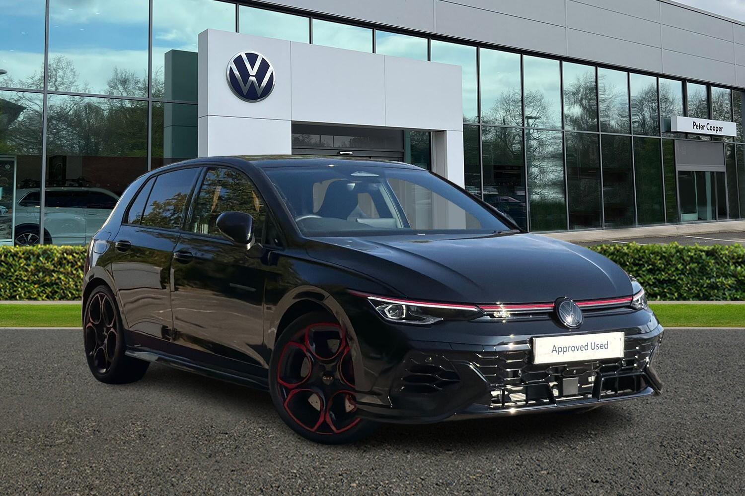 Main listing image - Volkswagen Golf