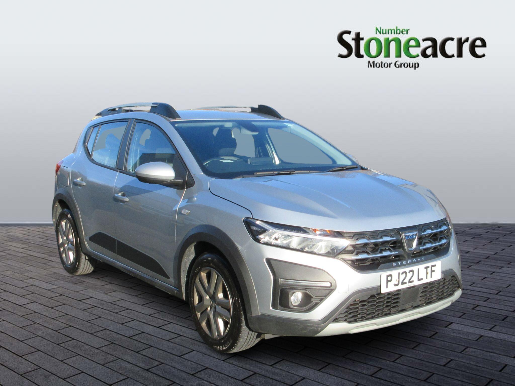 Main listing image - Dacia Sandero Stepway