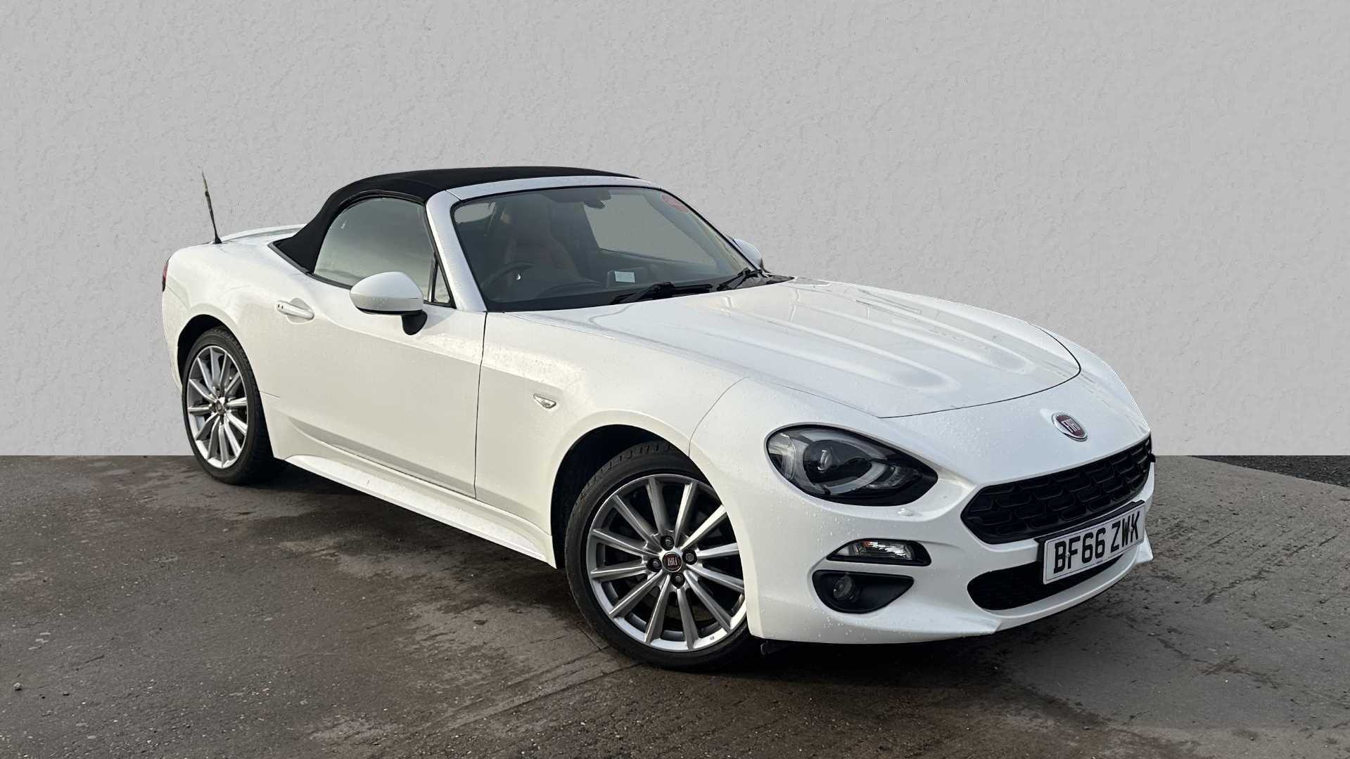 Main listing image - Fiat 124 Spider