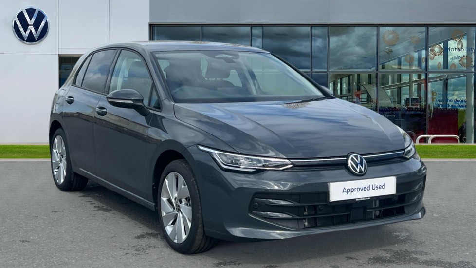 Main listing image - Volkswagen Golf