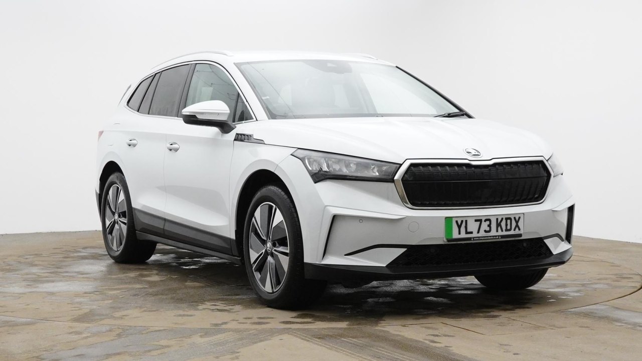 Main listing image - Skoda Enyaq