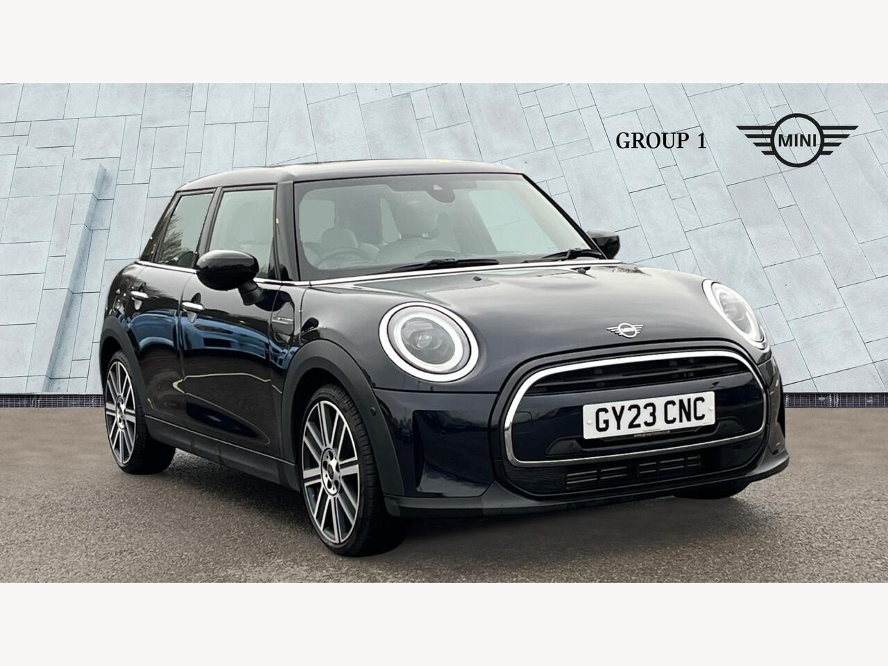 Main listing image - MINI Hatchback 5dr