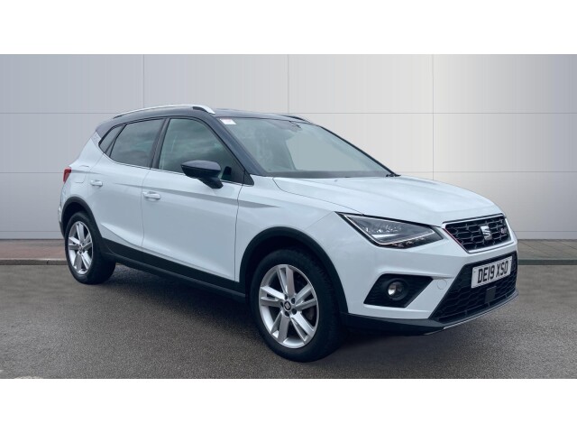 Main listing image - SEAT Arona