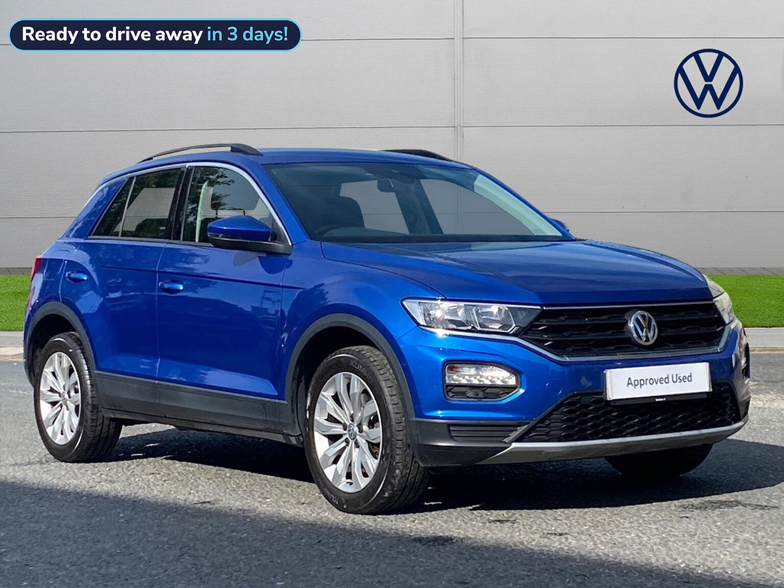 Main listing image - Volkswagen T-Roc