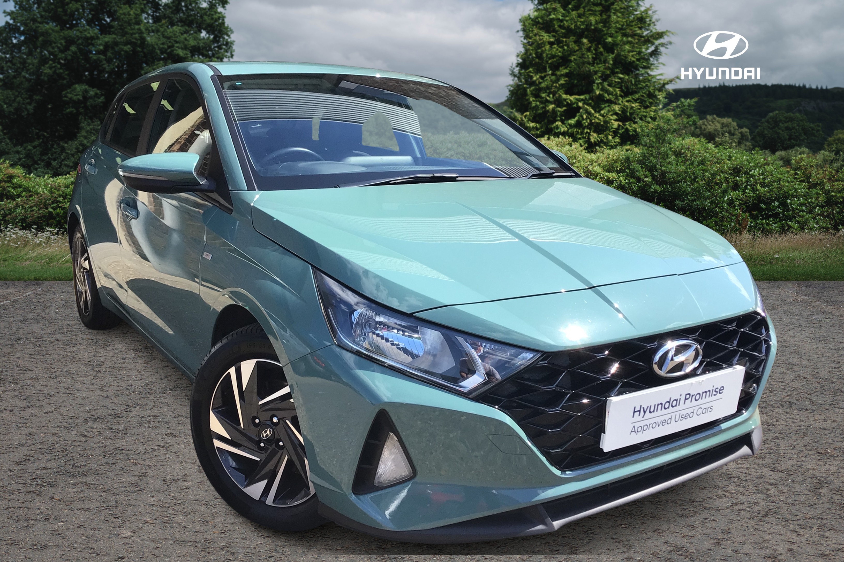 Main listing image - Hyundai i20