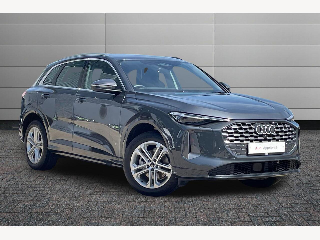 Main listing image - Audi Q5