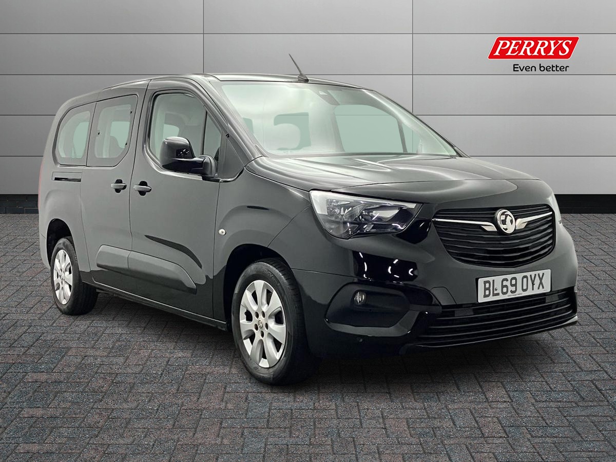 Main listing image - Vauxhall Combo Life