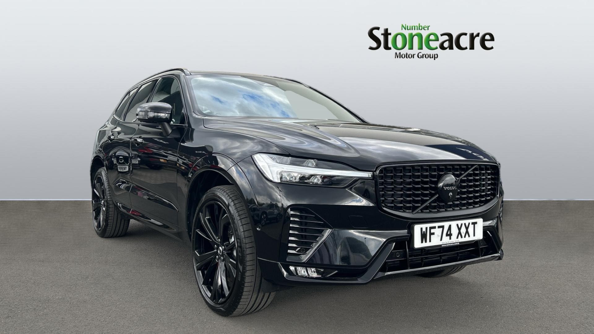 Main listing image - Volvo XC60