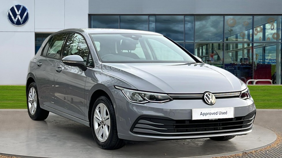 Main listing image - Volkswagen Golf