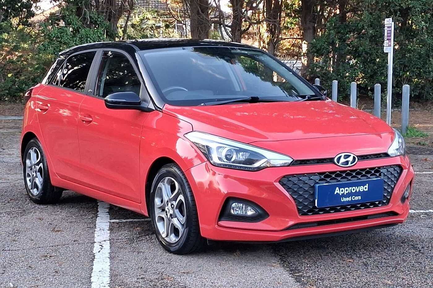 Main listing image - Hyundai i20
