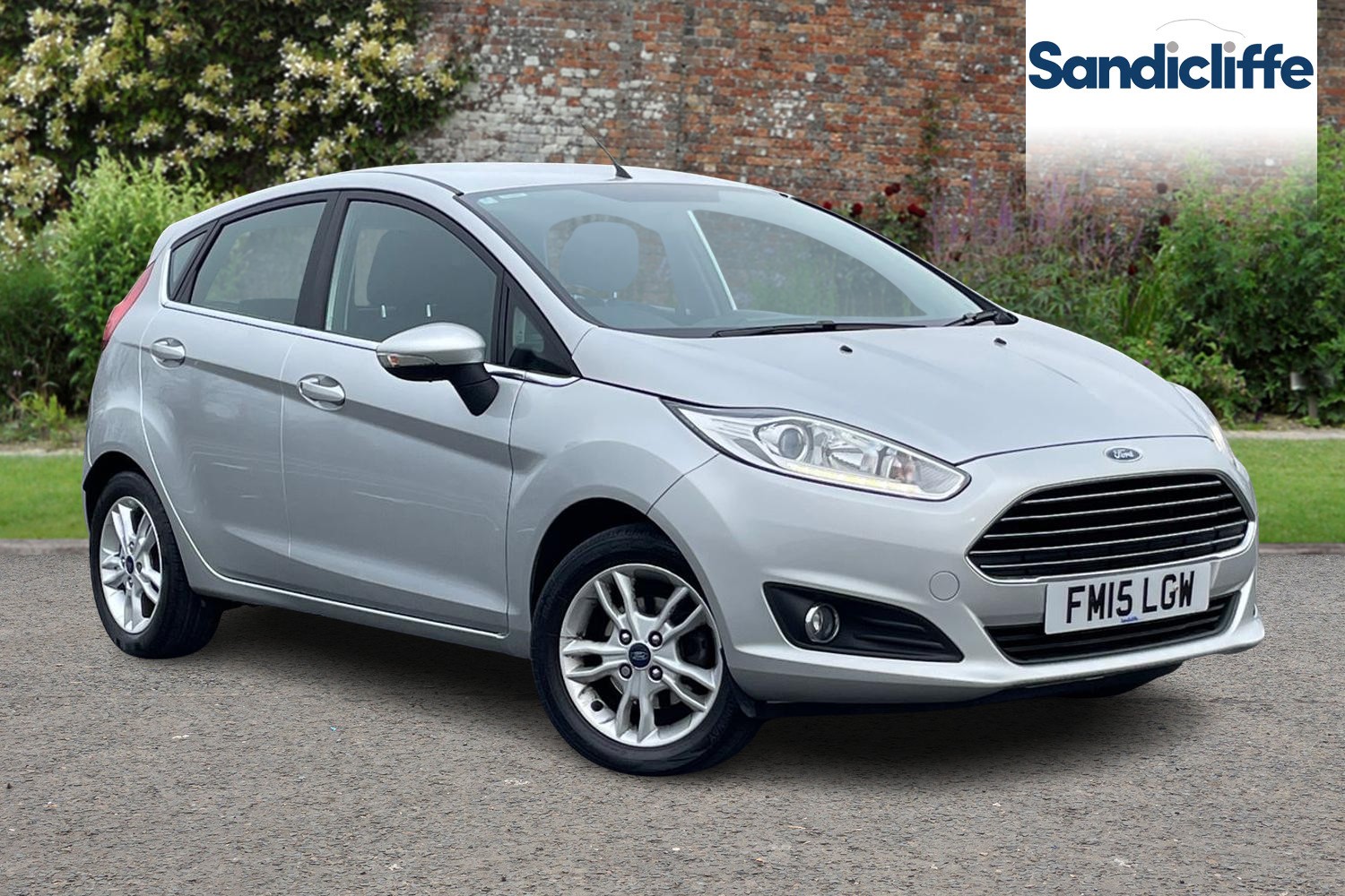 Main listing image - Ford Fiesta