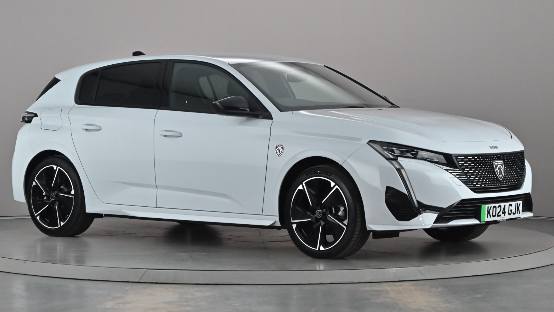 Main listing image - Peugeot e-308