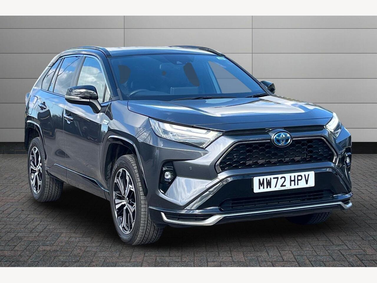 Main listing image - Toyota RAV4