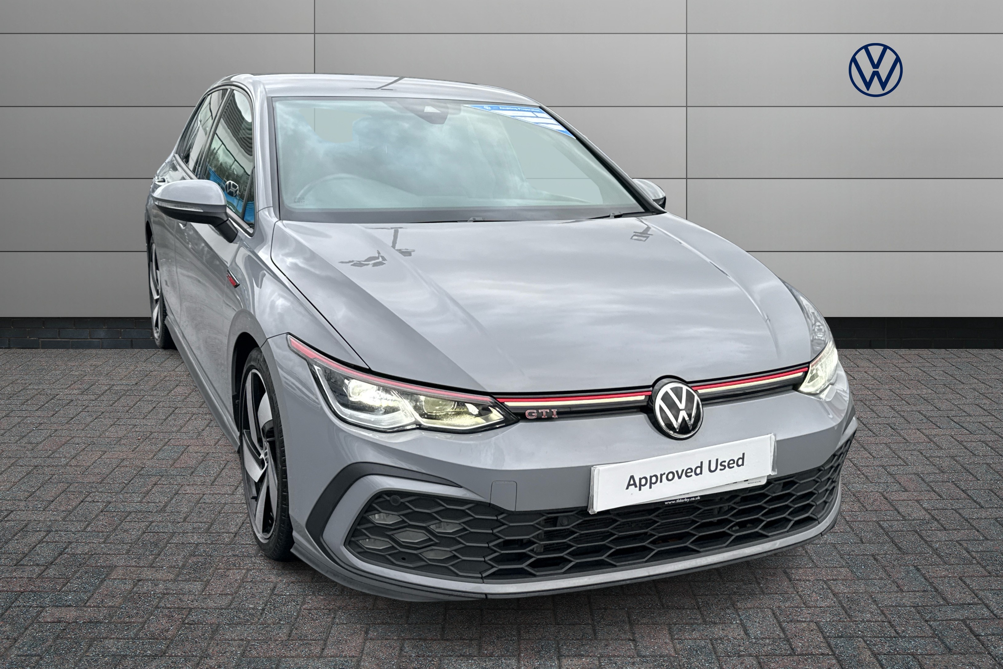 Main listing image - Volkswagen Golf GTI