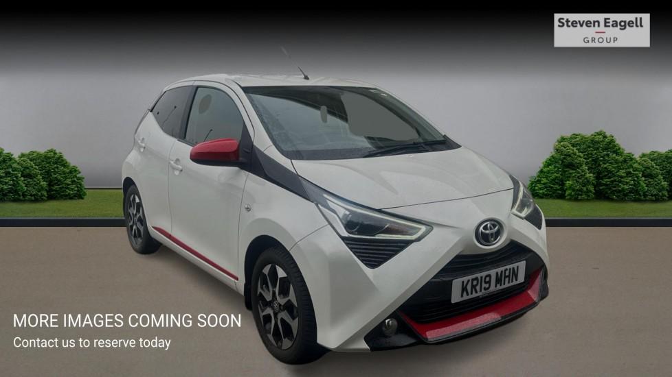 Main listing image - Toyota Aygo