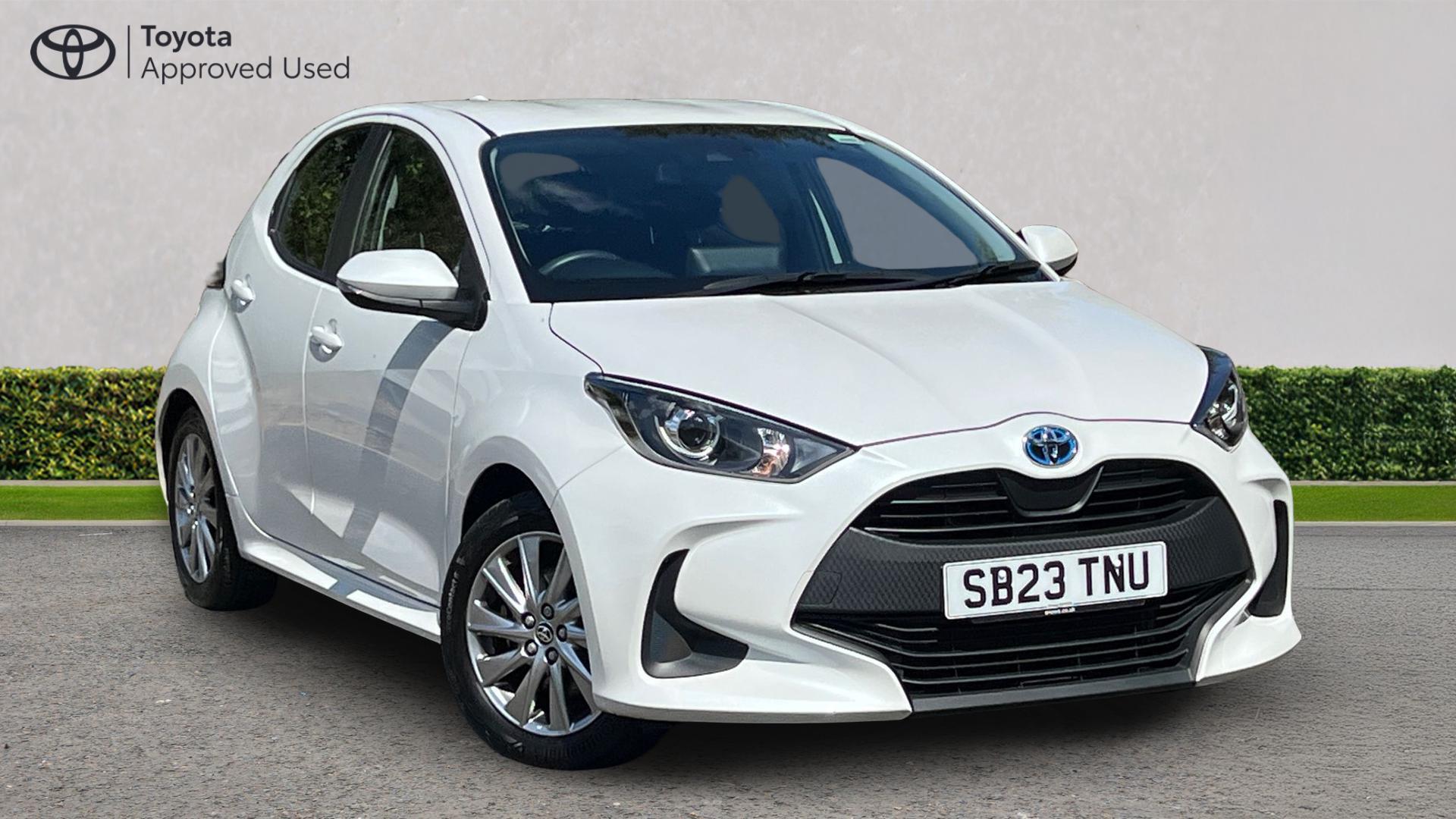 Main listing image - Toyota Yaris