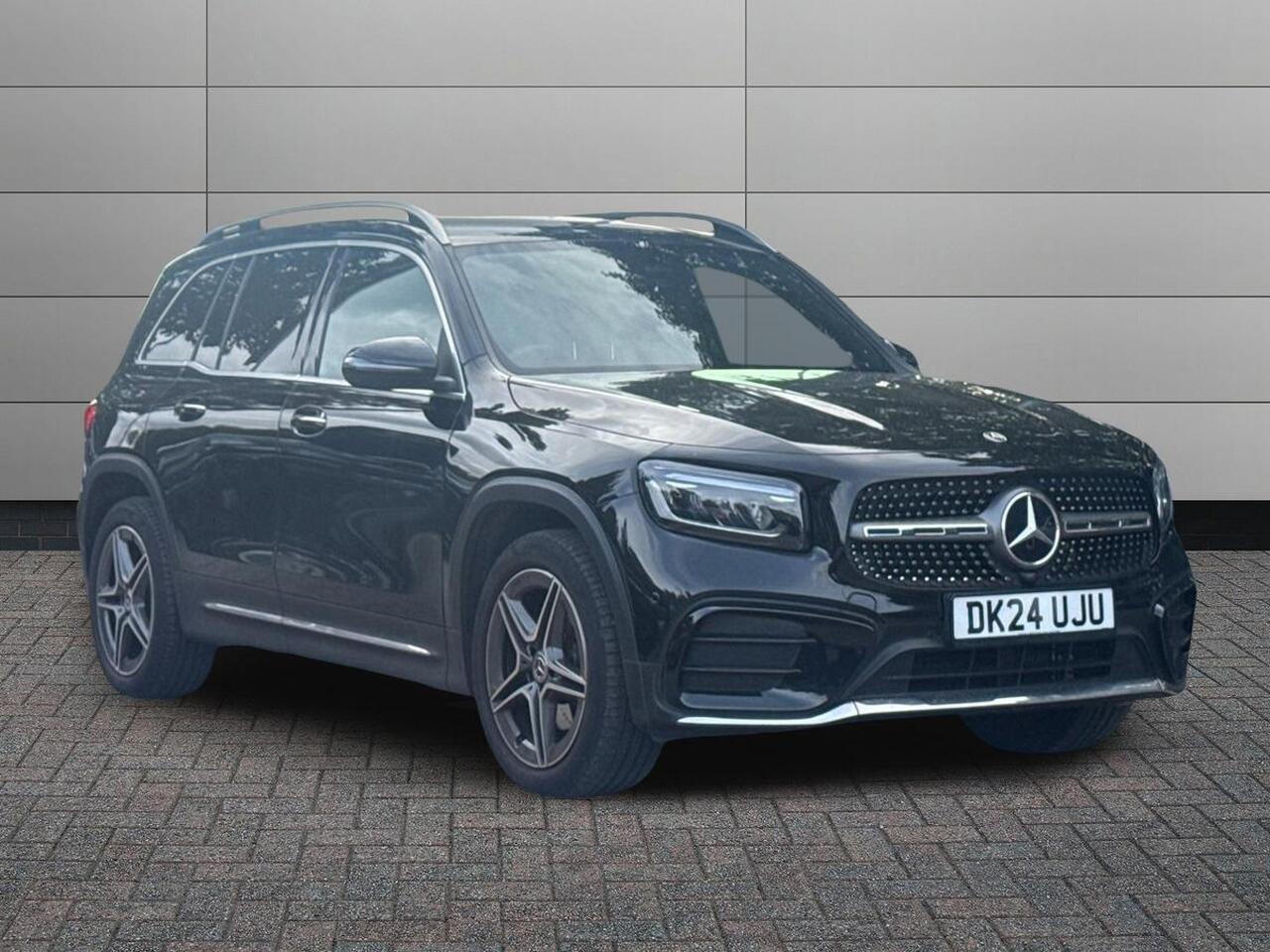 Main listing image - Mercedes-Benz GLB