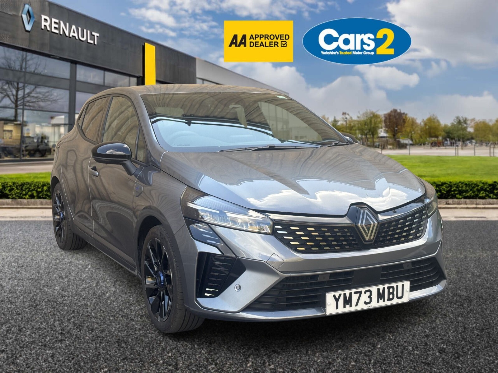 Main listing image - Renault Clio
