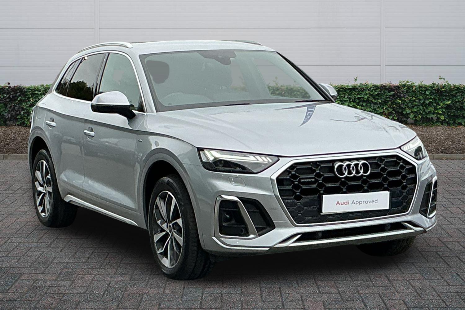 Main listing image - Audi Q5