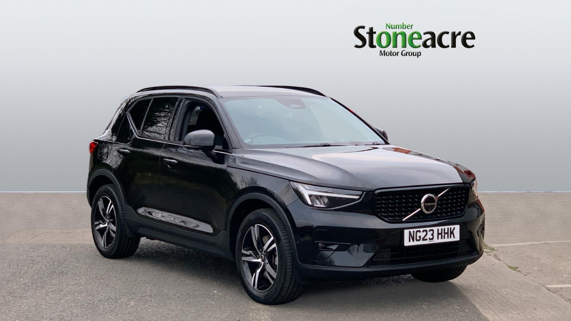 Main listing image - Volvo XC40