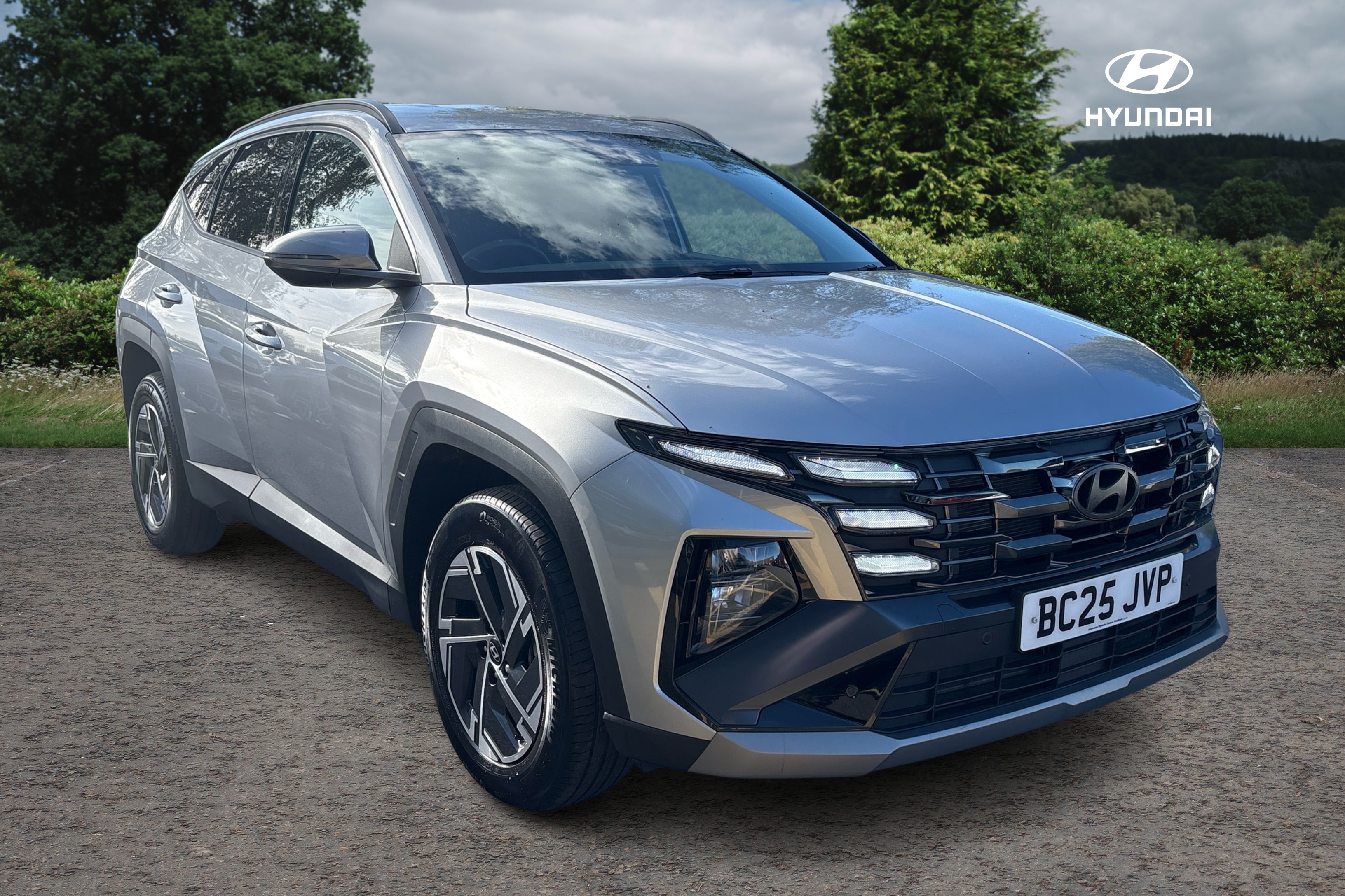 Main listing image - Hyundai Tucson