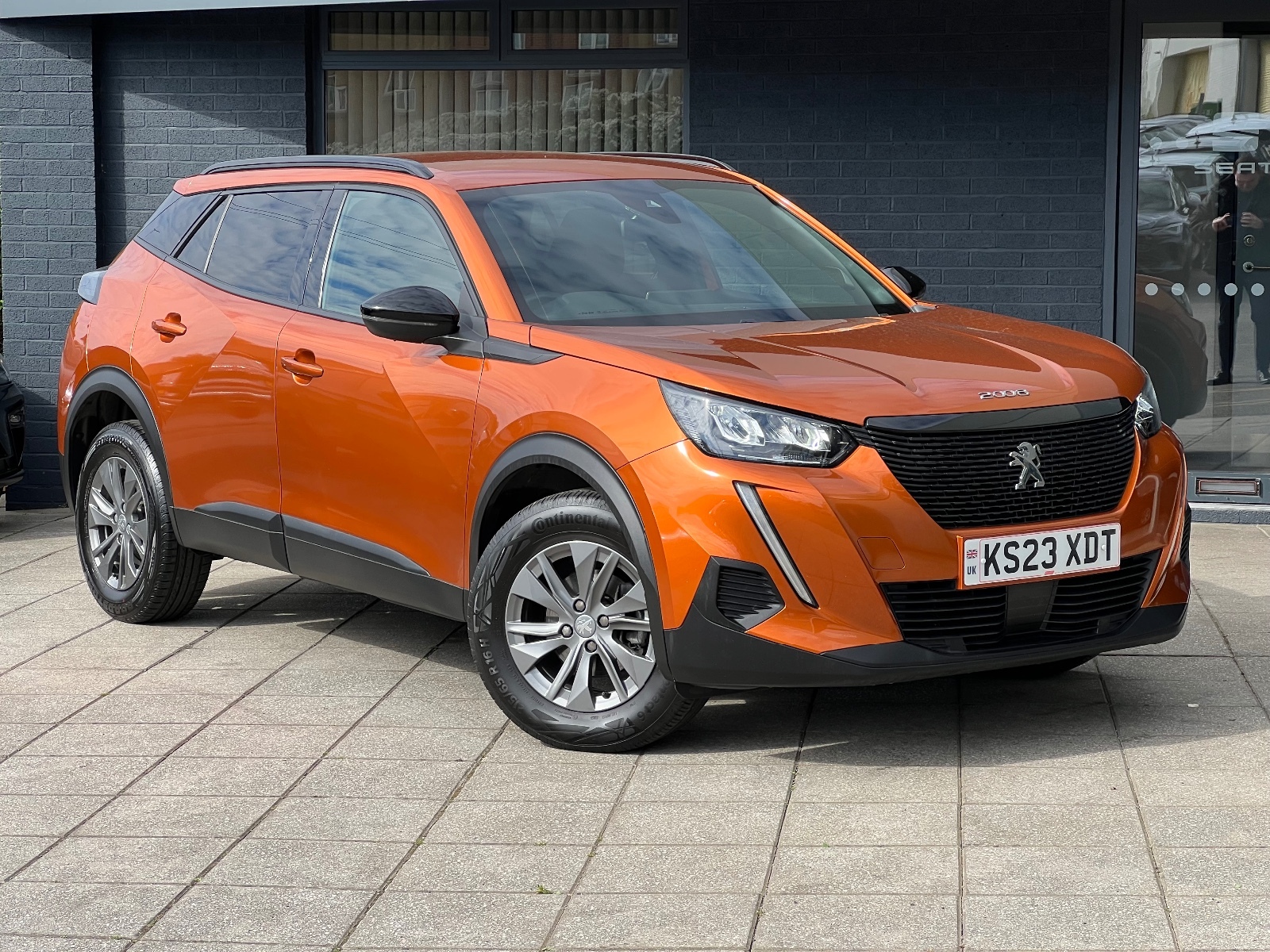 Main listing image - Peugeot 2008