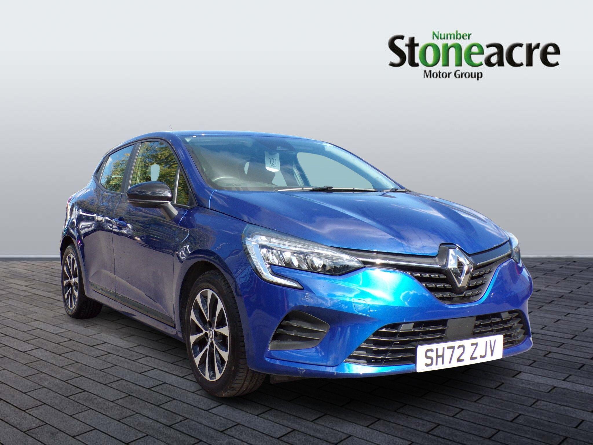 Main listing image - Renault Clio