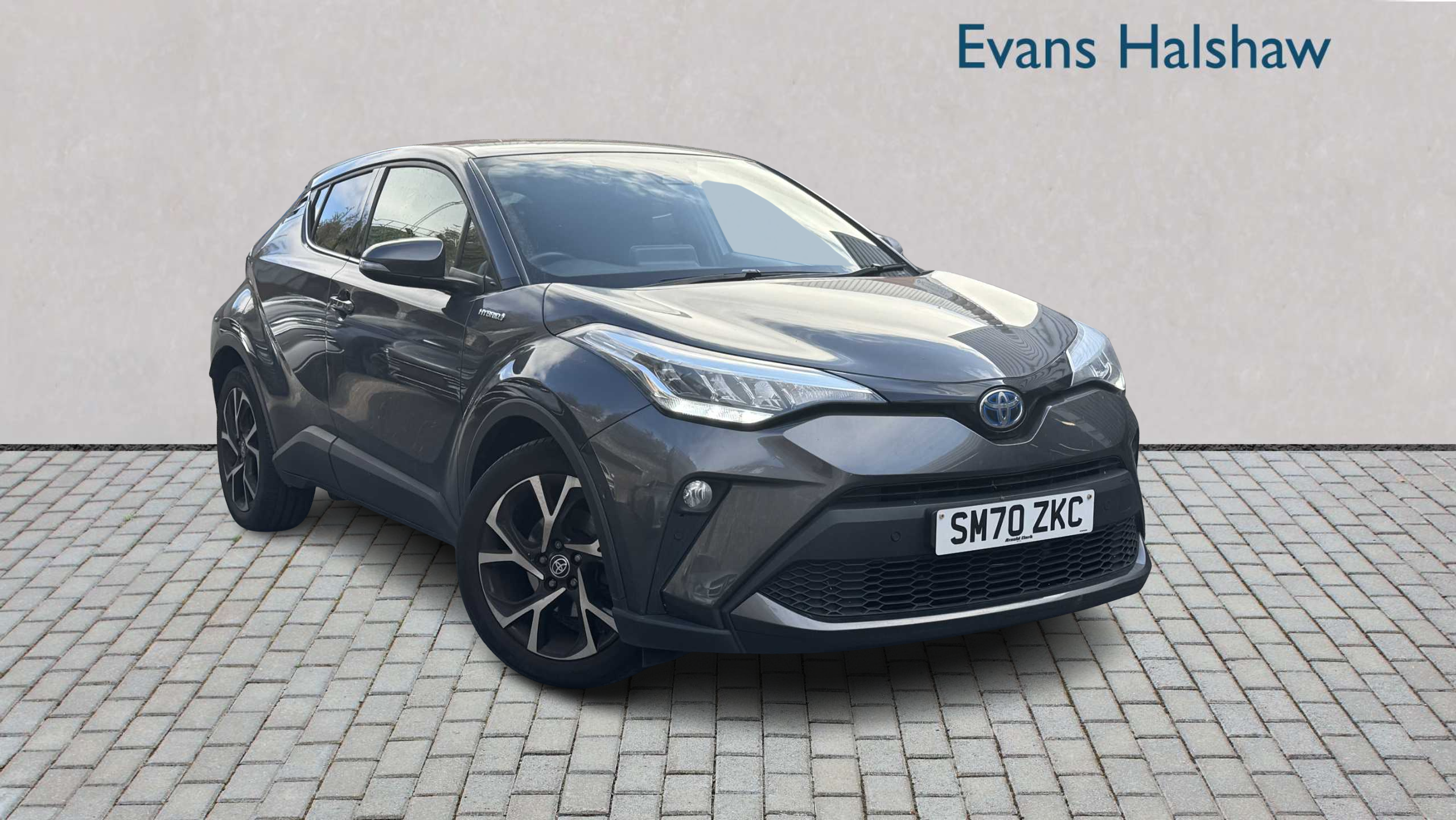 Main listing image - Toyota C-HR